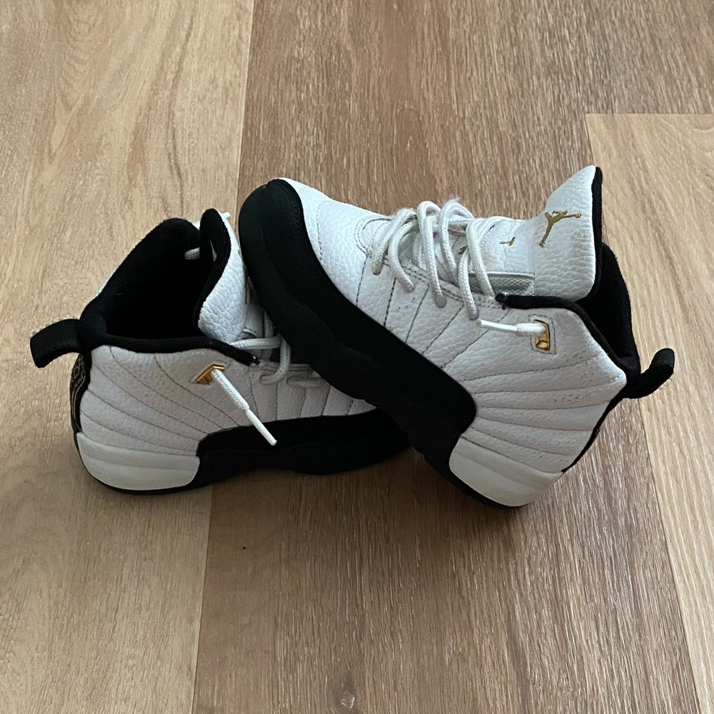 Air Jordan 12 White/Black - Kids Size 11